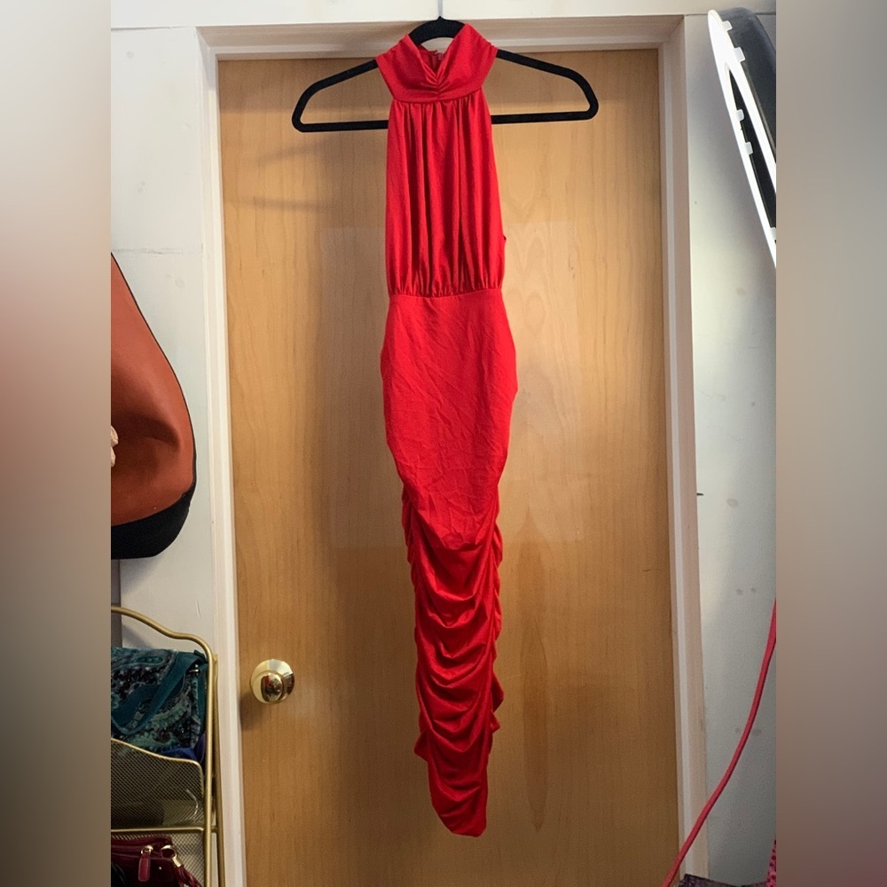 AX Paris Vibrant Red High-Neck Sleeveless Ruched Midi Dress. Size-4 Bold Glam - Picture 3 of 4